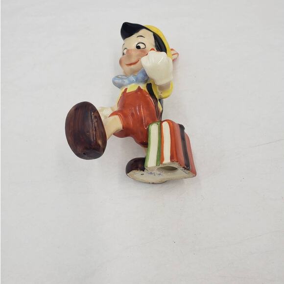 Goebel Pinocchio Germany Walt Disney Character Figurine Walking w/Apple - Picture 11 of 16